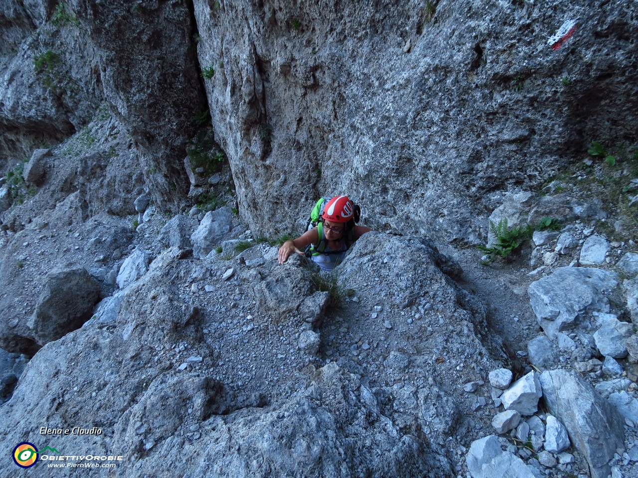 09 Si arrampica.JPG